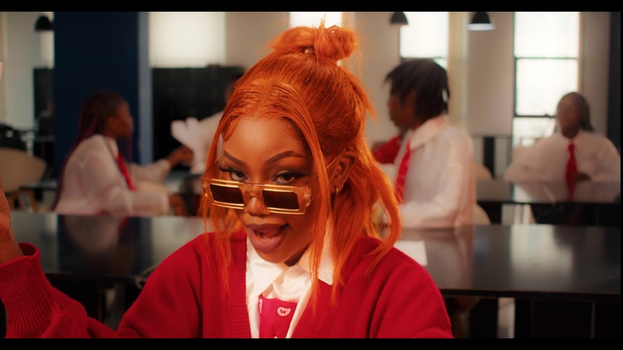 VIDEO : Crown Yo – Umenikutanisha