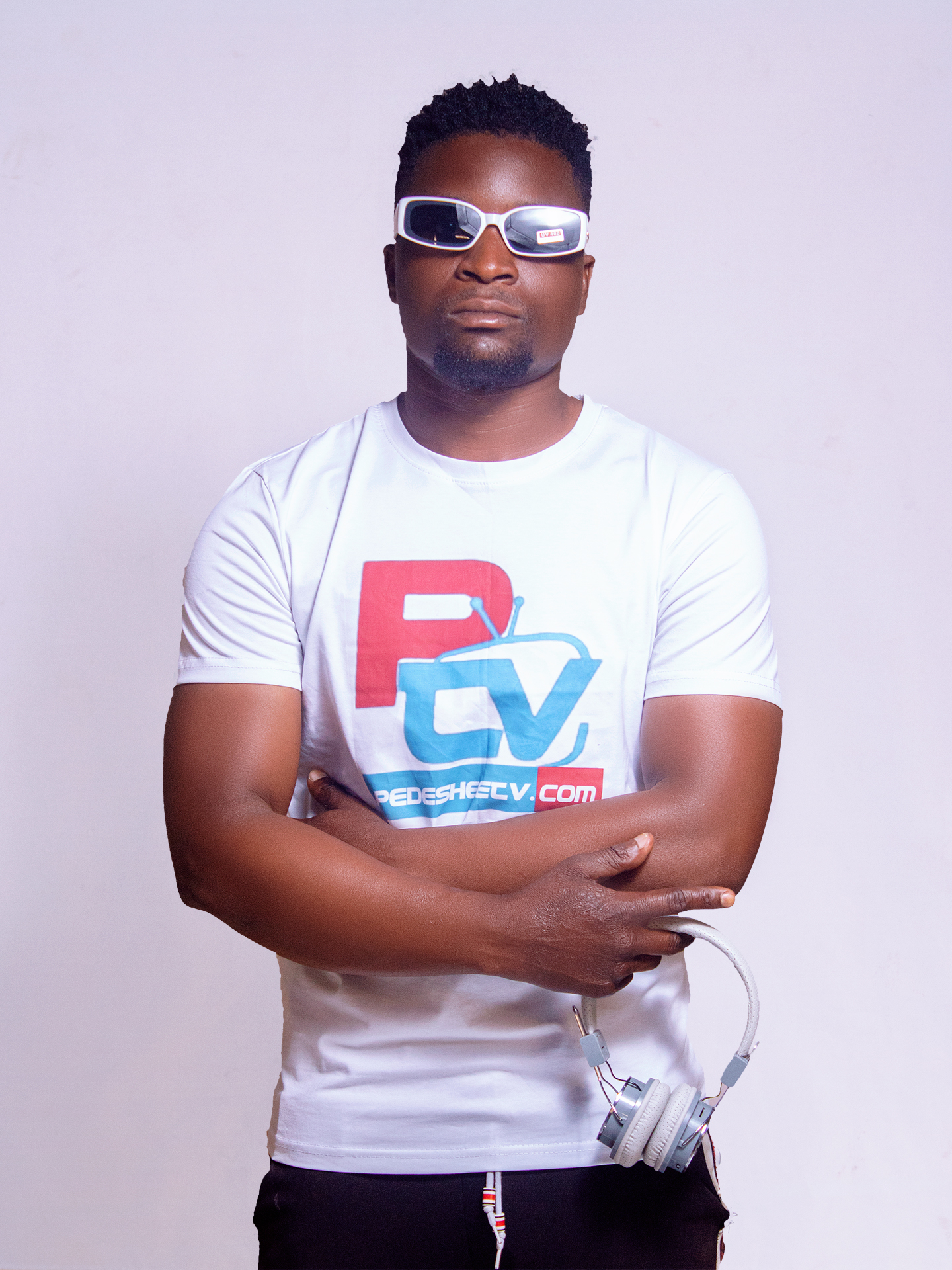 Music Audio : Munta Dee – Kuwa Serious | Download