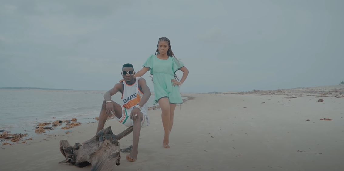 VIDEO : Credit – Sihitaji Mwingine