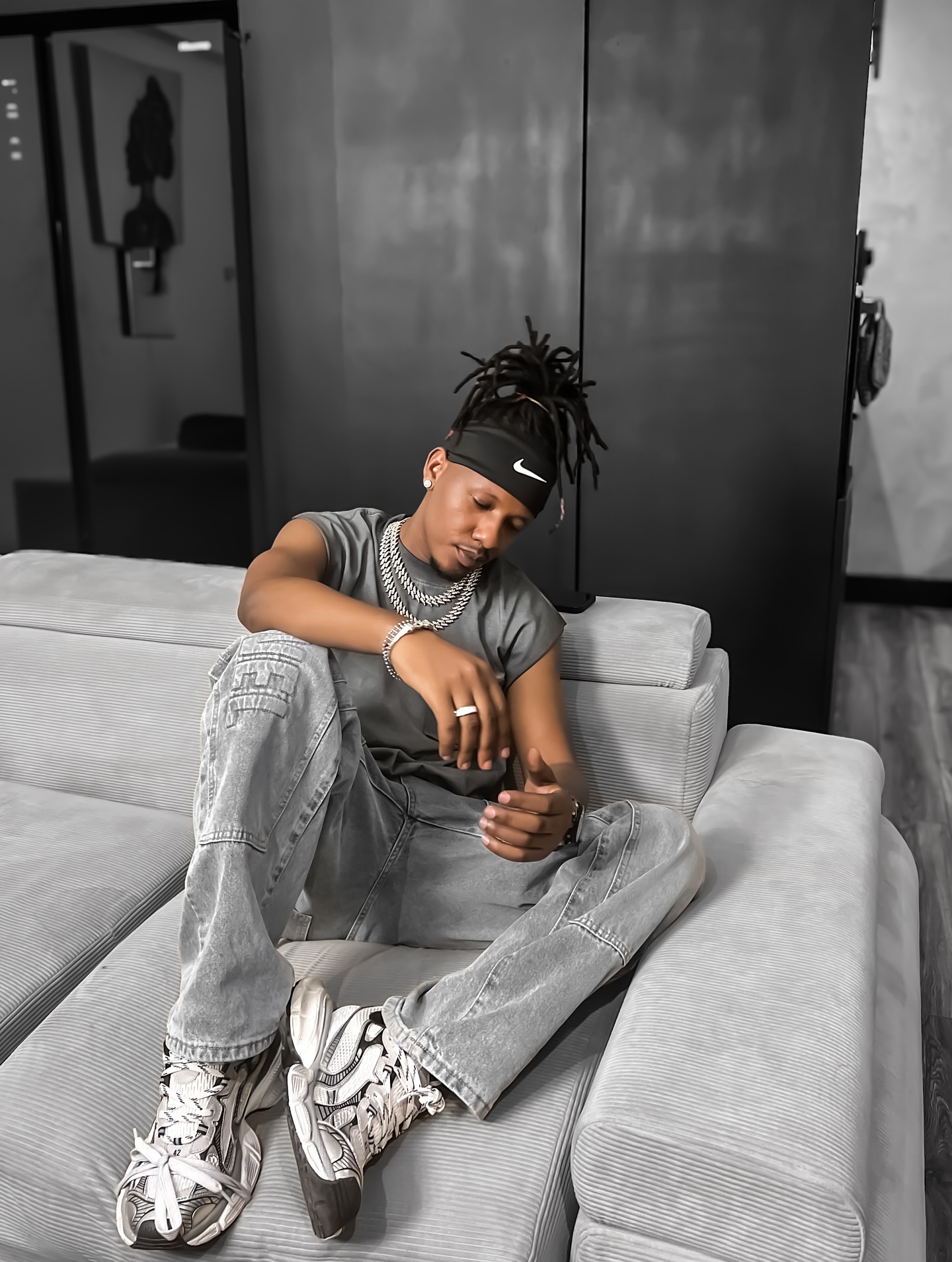 Music Audio : Adam Berry – Usijisahau | Download