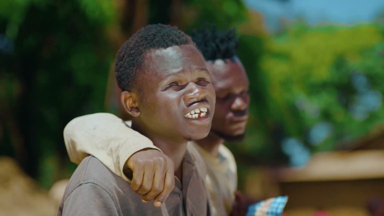 VIDEO : Godfrey Mteule – Likizo